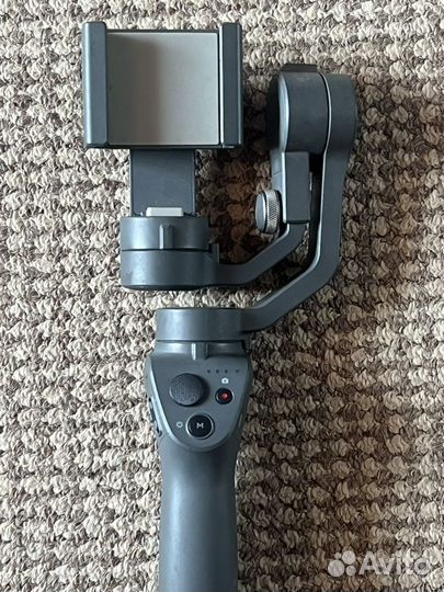 Механический стабилизатор DJI Osmo Mobile 2