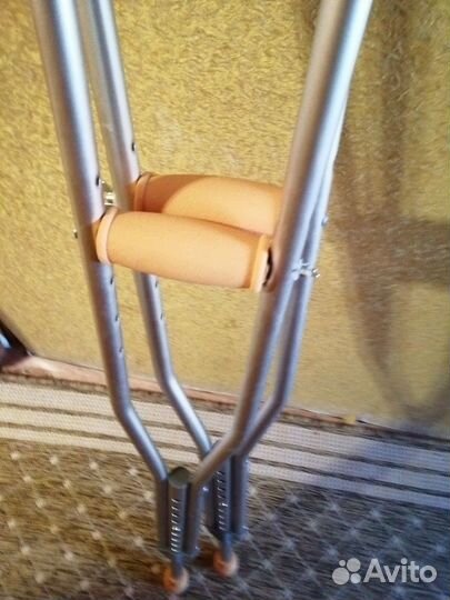 Костыли подмышечные взрослые