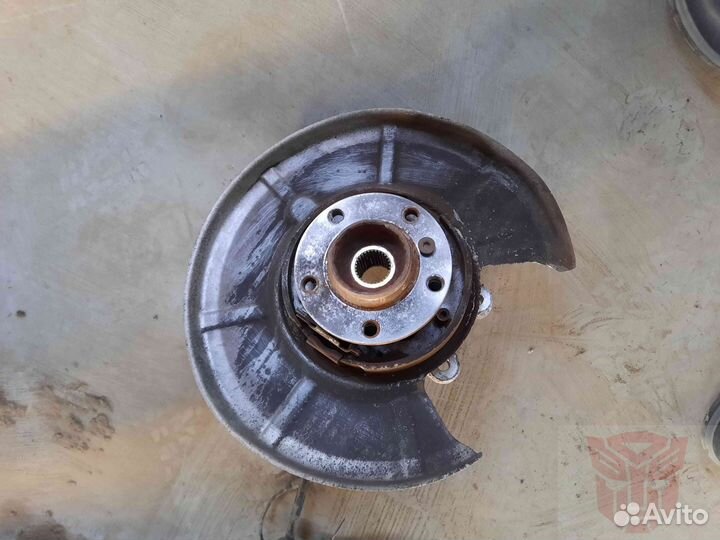 Ступица задняя в сборе BMW 7-series e65