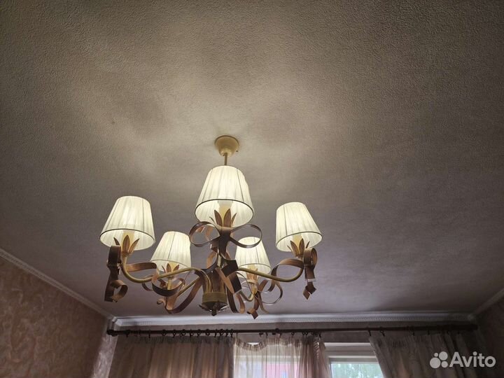 Люстра итальянская в спальню