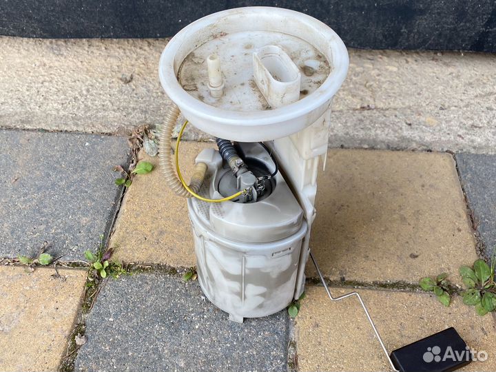 Бензонасос на volkswagen passat B5 +