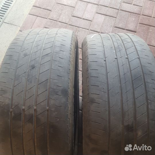 Goodyear EfficientGrip 255/45 R20