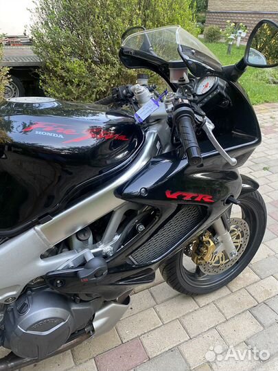 Honda VTR 1000 из Европы без пробега по РФ