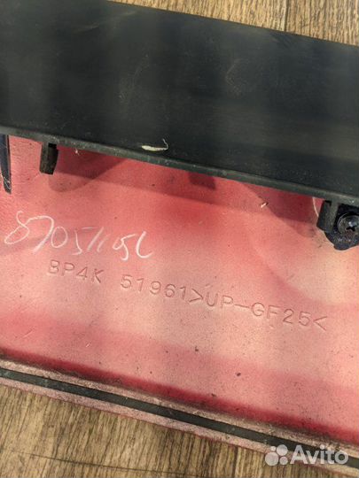 Спойлер (дефлектор) багажника Mazda 3 BL 2011