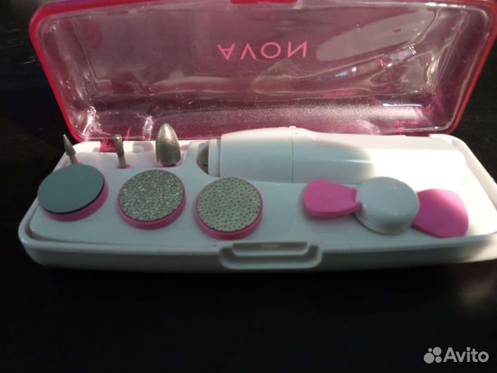 Маникюрный набор Avon