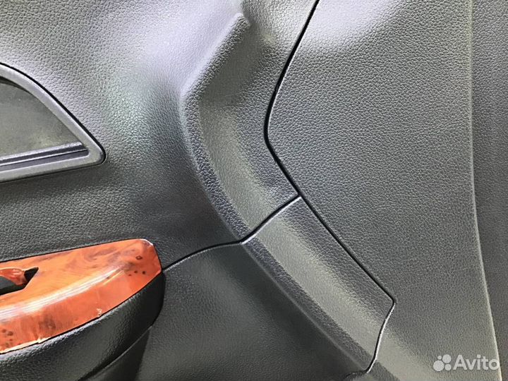 Обшивка двери передней левой Kia Rio 3 (QB) 2011-2017 823014Y010WK