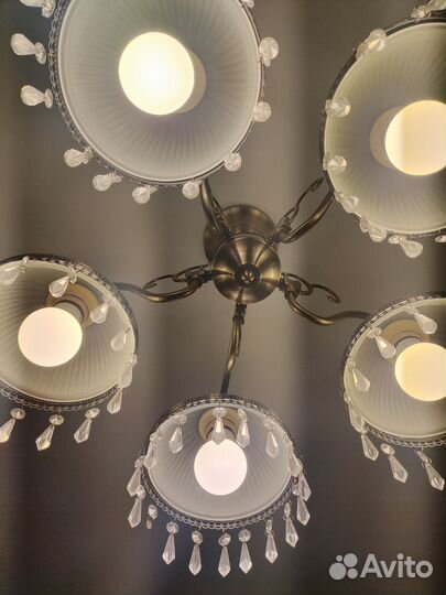 Люстра потолочная