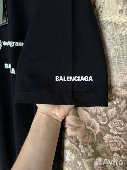 Футболка Balenciaga Оригинал