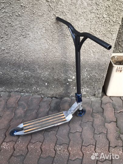 Трюковой самокат Hipe