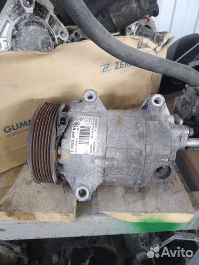 Компрессор кондиционера Renault Megane 2
