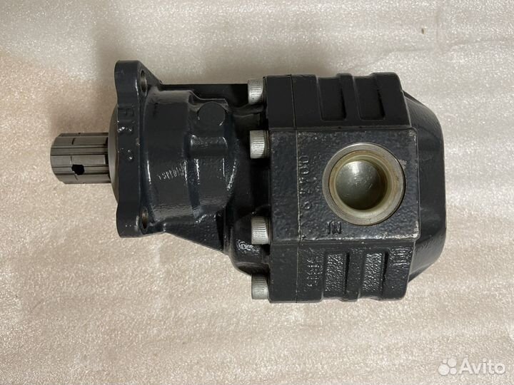 Гидронасос NPH 61 SX ISO 105-011-10628 omfb