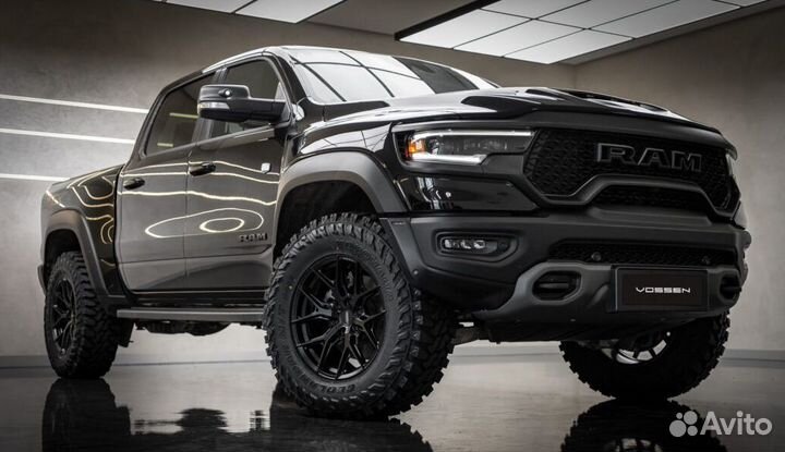 Кованые диски R22 GT Forged на Dodge Ram TRX