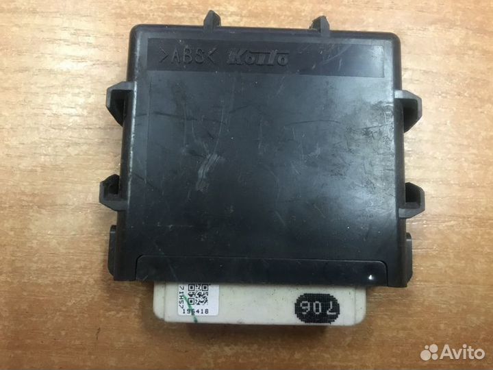 Блок управления светом Subaru Forester SG S11 с200