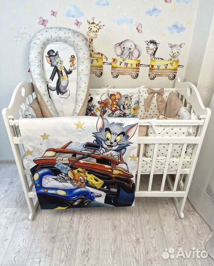 Полный комплект в кроватку