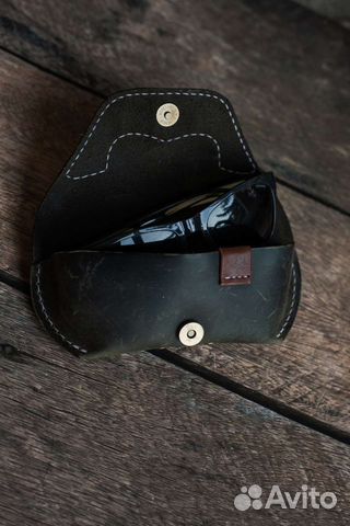 Футляр для очков из кожи ручной работы