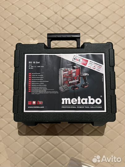 Дрель-шуруповерт Metabo BS 18 с набором 602207880