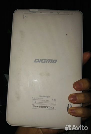 Планшет Digma iDjD7