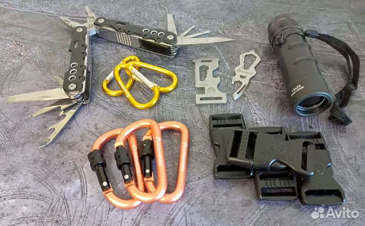 Туризм: посуда, фонари, пряжки, карабины, вкладыш