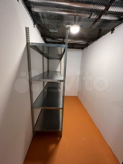 Машиноместо, 10 м²