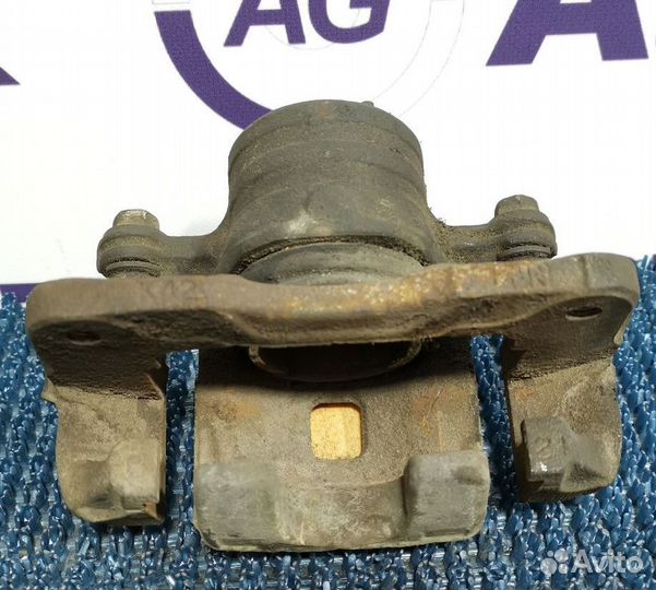 Суппорт Nissan Sunny