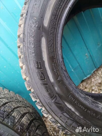 Michelin X-Ice North XIN2 215/65 R16 102T