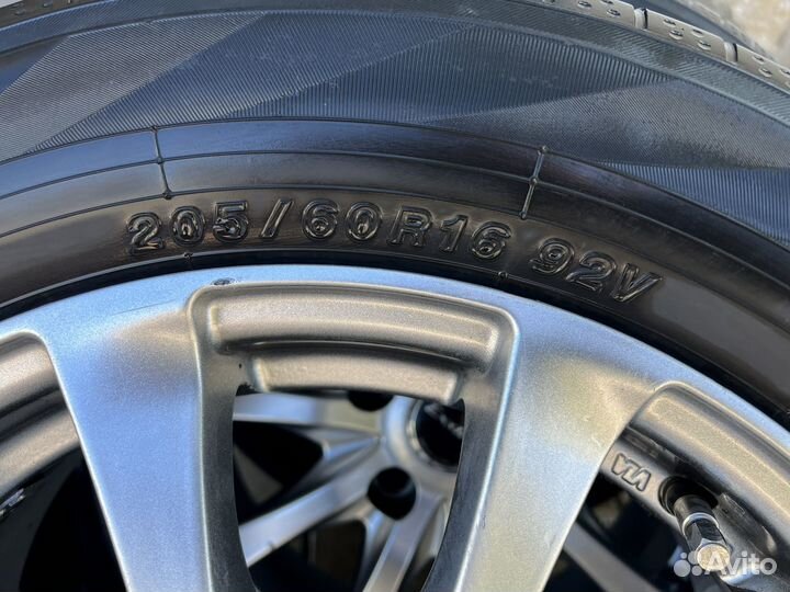 Шины диски и колеса на 16 летние