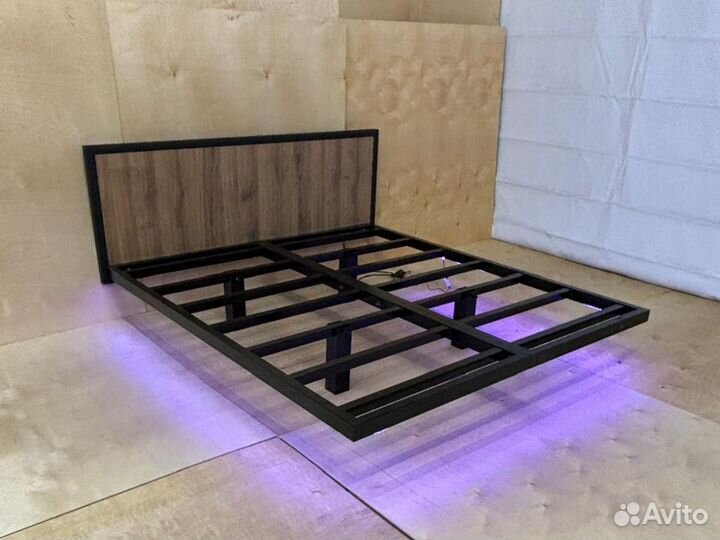 Кровать двухспальная от производителя