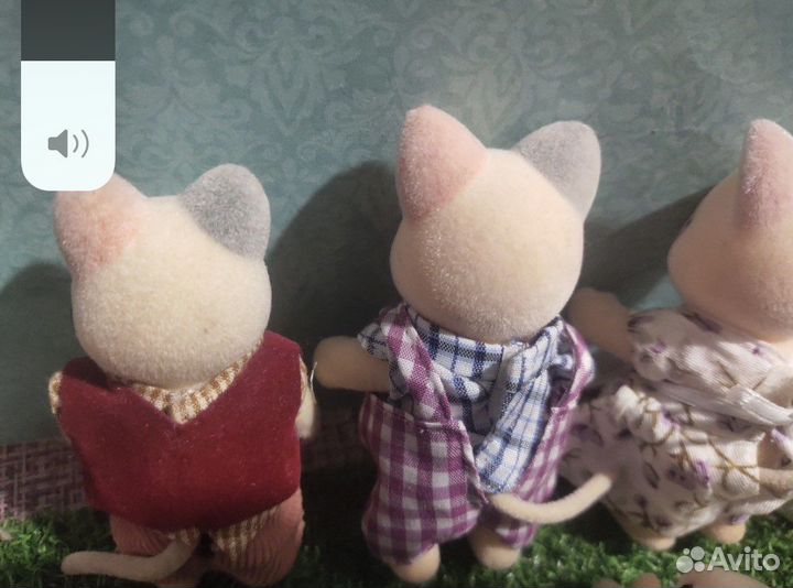 Sylvanian families Whisker Cat с разноц ушкам