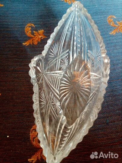 Хрустальная ваза