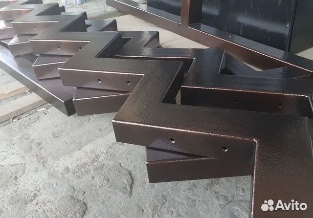 Лестница на второй этаж