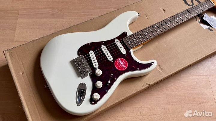Squier Classic Vibe 70s Stratocaster (новый)