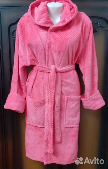 Халат с капюшоном женский