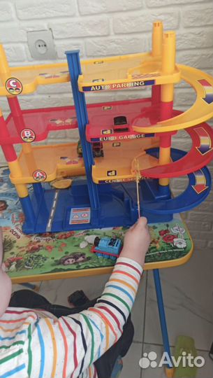 Игрушка парковка трек для машин Новая