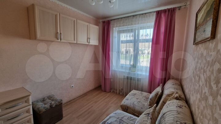 3-к. квартира, 57 м², 1/2 эт.