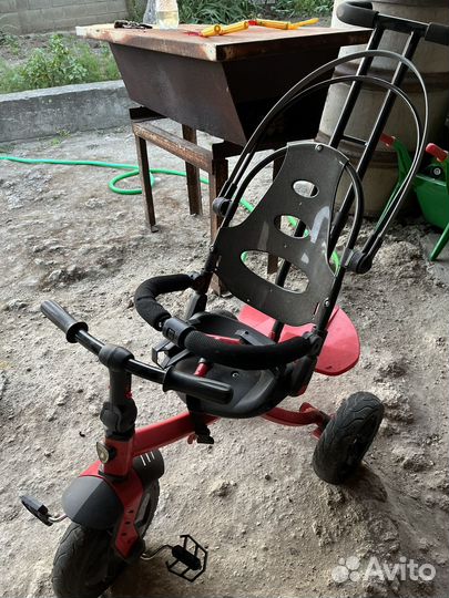 Трехколесный велосипед