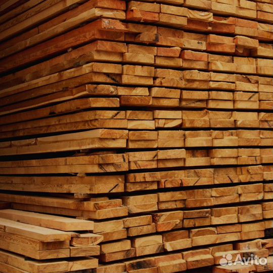 Качественные доски из сосны для уютного интерьера