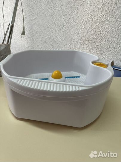 Ванна для педикюра с гидромассажем