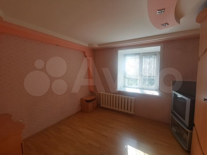 3-к. квартира, 62 м², 1/6 эт.