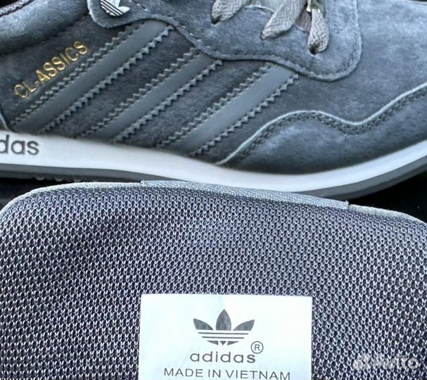 Кроссовки Adidas