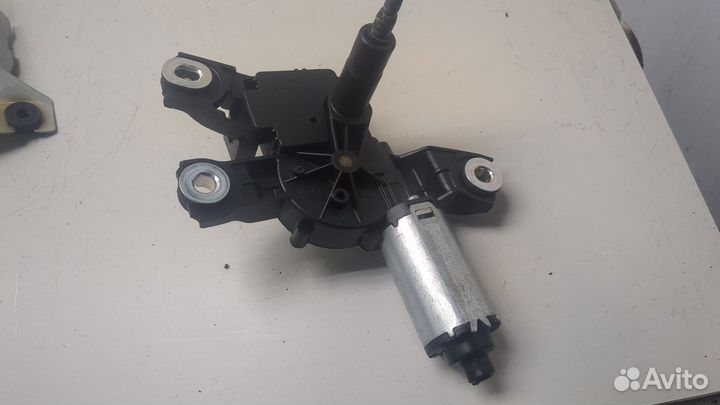 Двигатель стеклоочистителя задний Volkswagen Tiguan, 2009