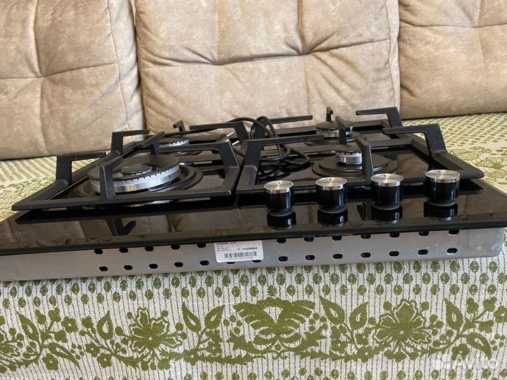 Газовая 4х конфорочная панель Beko hilw 64235S