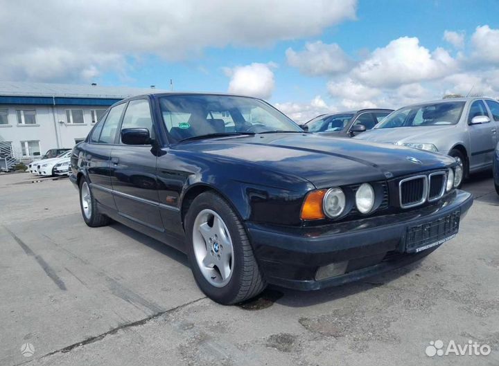 BMW 5 E34 разбор, запчасти