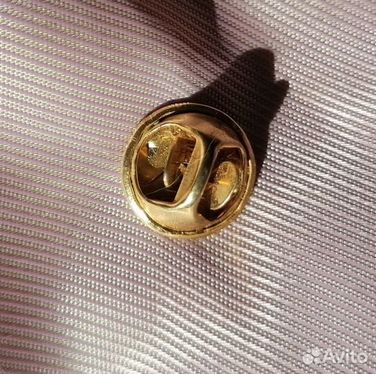 Винтажная мини-брошь бабочка