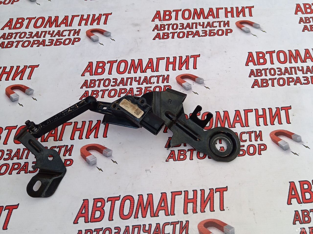 Датчик положения кузова задний правый Voyah Free