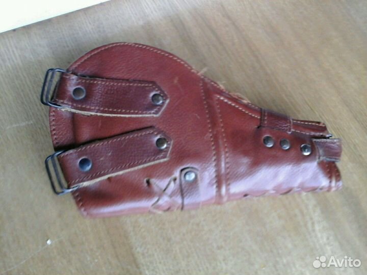 Пистолетная кобура скрытого ношения