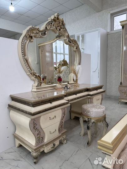 Анжелика спальня