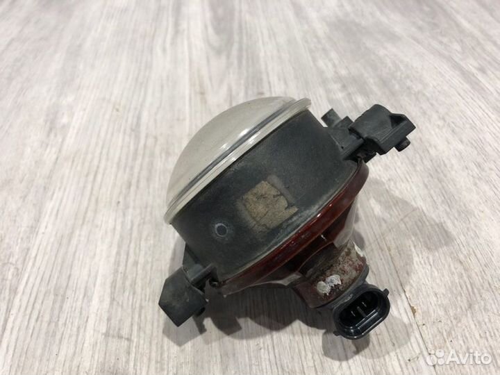 Птф правый Ford Focus седан qqdb 2007