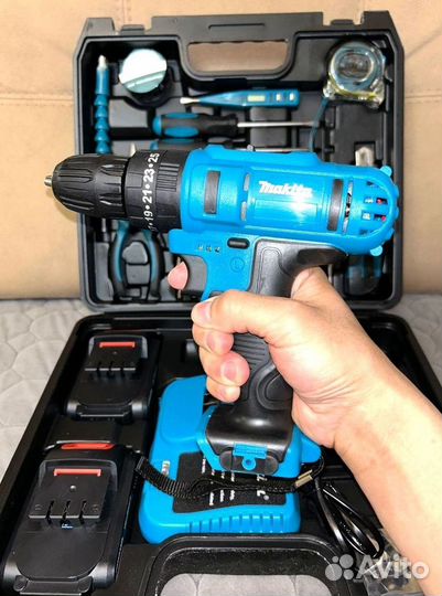 Шуpуповepт ударный Makita 26v 5А/ч Новый