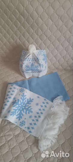 Комплект шапка и шарф новый