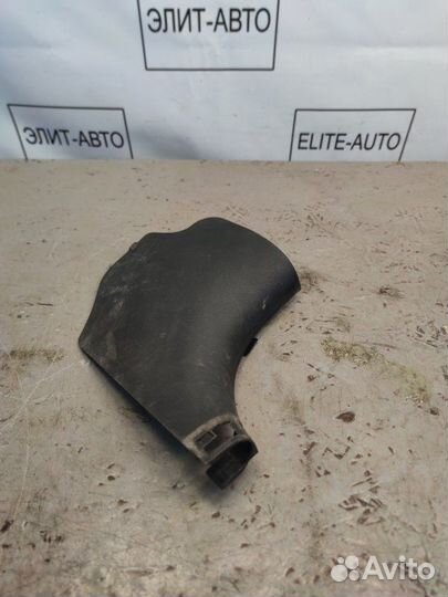 Накладка порога передняя правая Kia Rio 3 1.4 2016